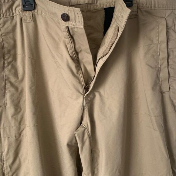 Pre Owned Men’s L.L. Bean Pants Re Enforced Pockets Heavy Duty 40 X 30 Comfort - Picture 6 of 16